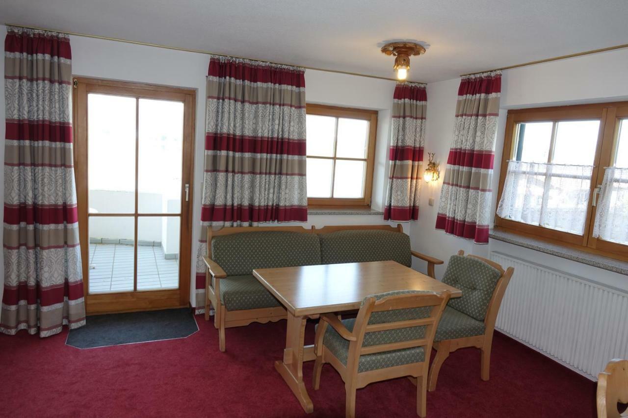 Gaestehaus Guggomos "Hopfen Am See" Füssen Exteriör bild